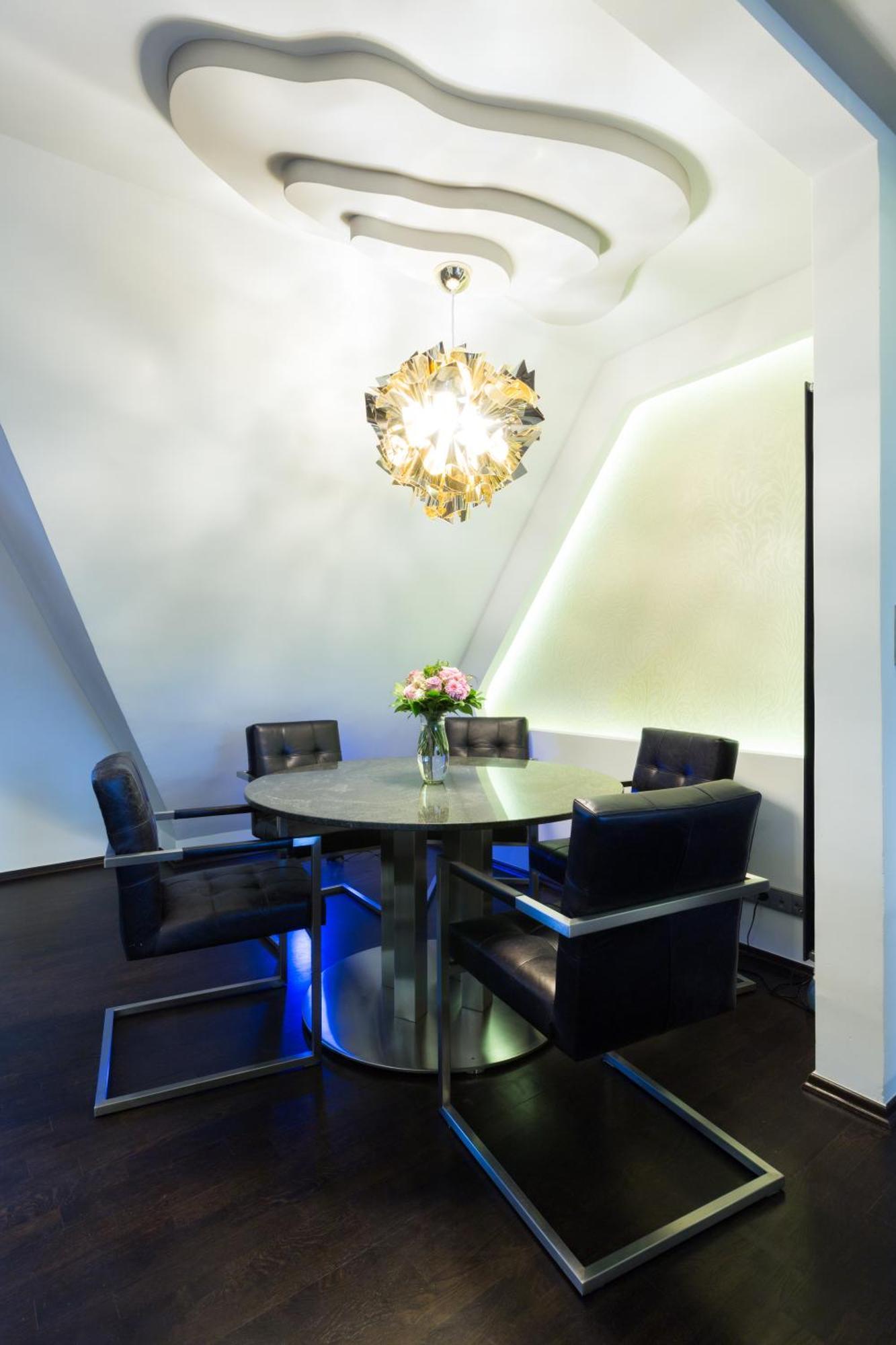 Linden-charm Homestay *