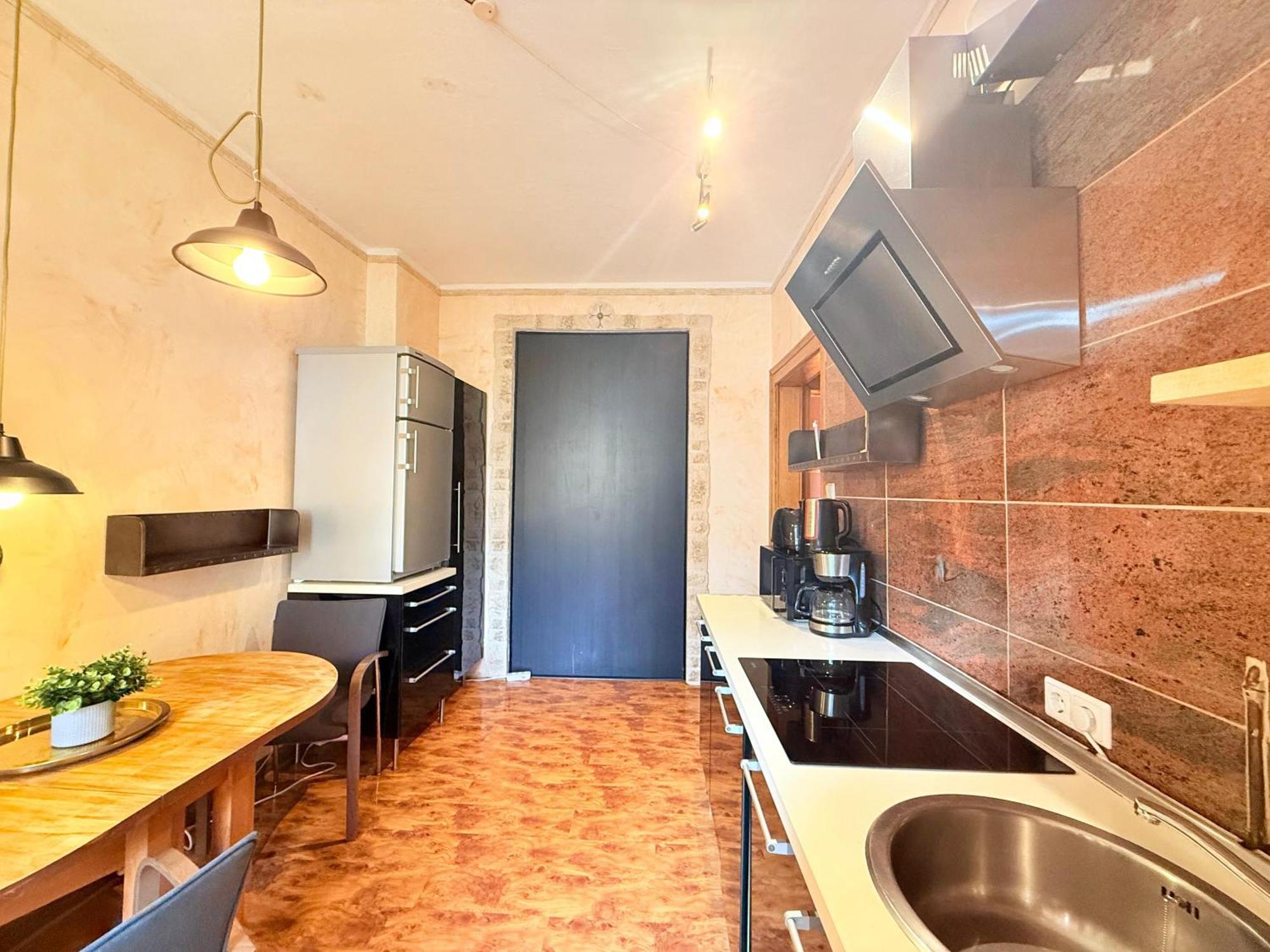 Linden-charm Homestay *